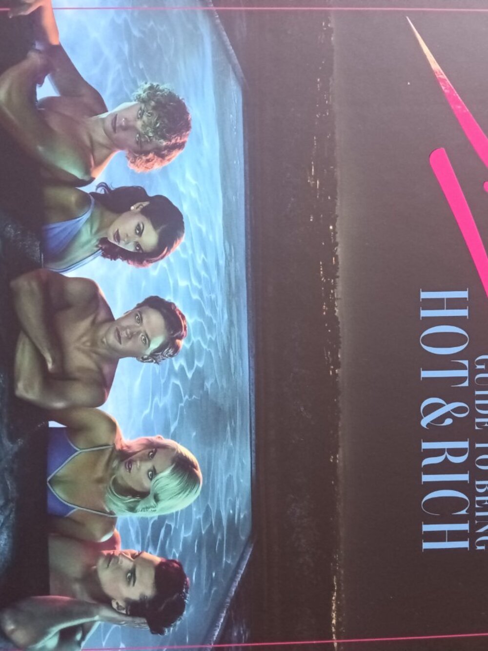 FX The Shards Ryan Murphy Swag - Picture 5 of 8